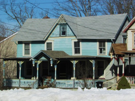 Rainbow Cottage - Blue