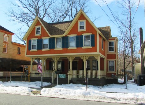Rainbow Cottages - Orange
