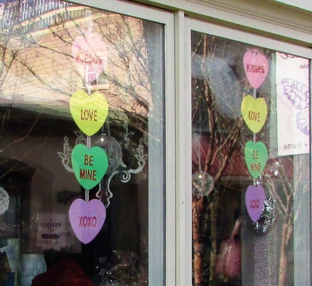 Color Your World - 120 Days of Crayola - Green Apple